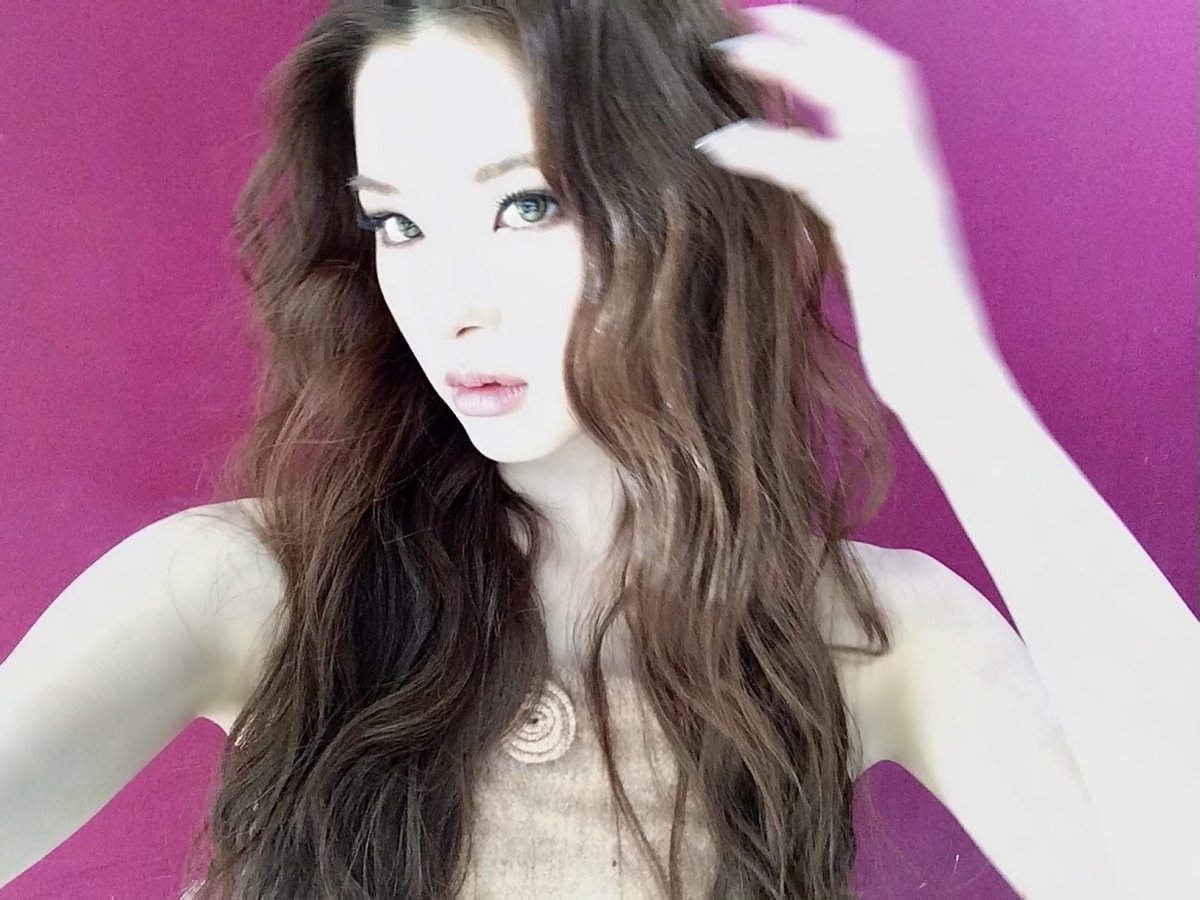 izna_offcl's tweet image. [izME📮]

🐶🤎

#izna #이즈나
#MAI #마이