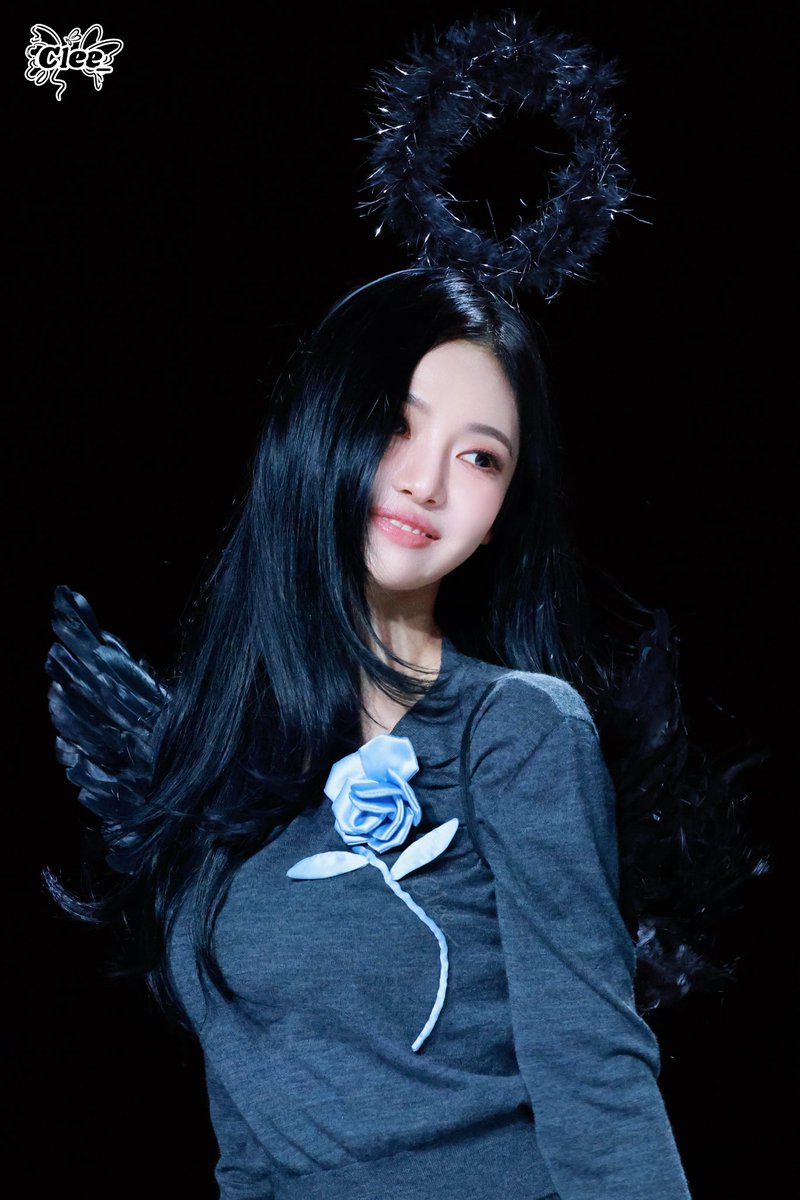 251022 EL🎃🦇

🧡𝑯𝒂𝒑𝒑𝒚 𝑯𝒂𝒍𝒍𝒐𝒘𝒆𝒆𝒏!𓂂🎃

#닝닝 #에스파 #宁宁 #宁艺卓 #AESPA #NINGNING #ニンニン