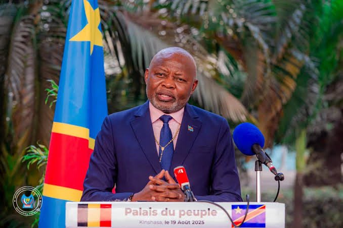 #RDC : <a href="/VitalKamerhe1/">Vital Kamerhe</a>, président des regroupements AA-UNC, AVK 2018 et du parti @uncrdc_dr, s’adresse à la la Nation bientôt #RDC #Politique #AssembléeNationale