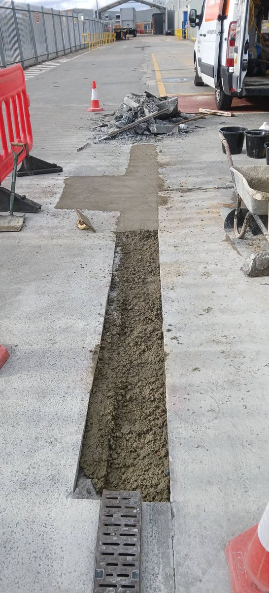 Floor Painters Ltd tweet media