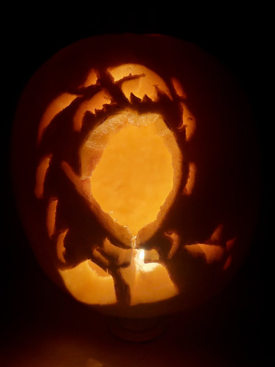 When your youngest asks for a #Rumi from #Huntrix pumpkin! I swear these requests get more difficult every year 😳😬🎃 #KPOPDEMONHUNTERS