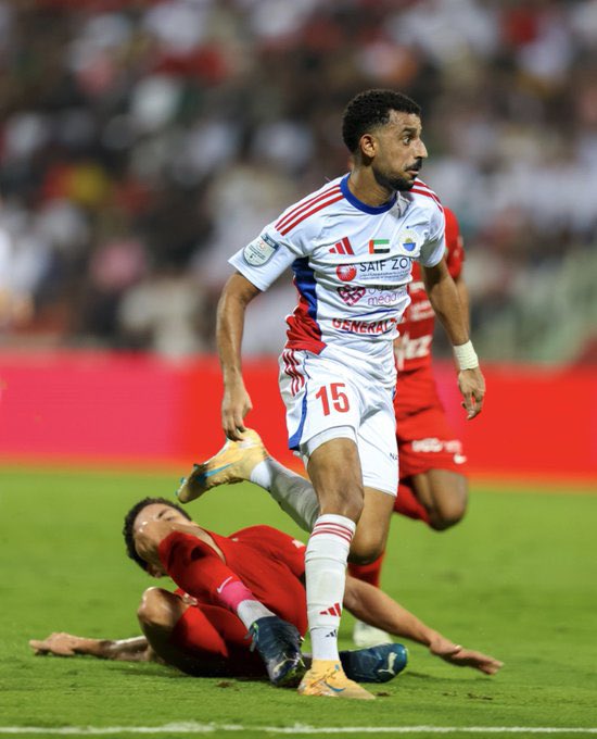 حارب عبدالله سهيل 👑
ابن الشارقة الأصيل، واختيارك للملك قرار من ذهب 💥
بإذن الله بتكون فخر الإمارة، ونجـم النادي والمنتخب 🇦🇪
الكل بيذكرك إنك راهنت على الكيان الصح 🔴⚪️
<a href="/sharjawyCOM/">الجماهير الشرجاوية 👑</a>