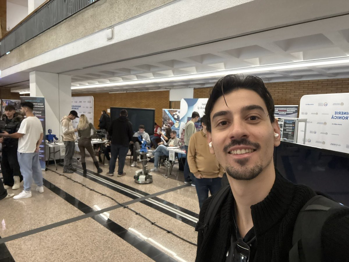 ANTIDOTE_MSCA's tweet image. 🤖 Alexandros Ntagiantas attends @ROBOFEST 2025 at Politehnica University of Bucharest — an amazing event full of robots, innovation, and great energy! 🚀
@infolysis_gr  🫱🏻‍🫲🏻 @upb1818  
#ROBOFEST #Robotics #Innovation #TechFestival
@CORDIS_EU