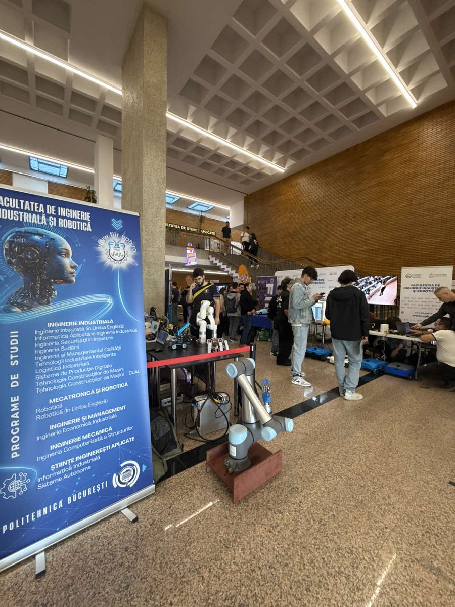 ANTIDOTE_MSCA's tweet image. 🤖 Alexandros Ntagiantas attends @ROBOFEST 2025 at Politehnica University of Bucharest — an amazing event full of robots, innovation, and great energy! 🚀
@infolysis_gr  🫱🏻‍🫲🏻 @upb1818  
#ROBOFEST #Robotics #Innovation #TechFestival
@CORDIS_EU