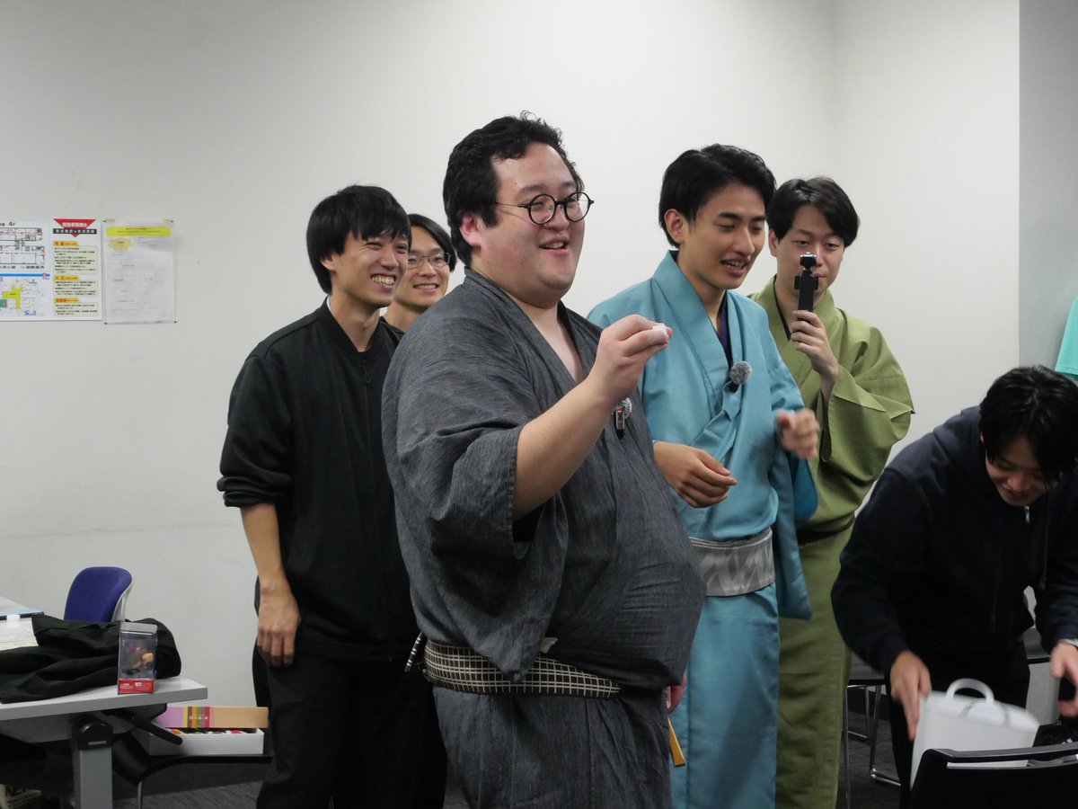 AGU_capbaseball's tweet photo. 青祭1日目お越しくださりありがとうございました！

なんと本日は春とヒコーキのぐんぴぃさん(@Mugen3solider )、土岡さん(@tsuchioka_t )をはじめとするバキ童チャンネルの皆様が挑戦しに来てくださいました！
お忙しい中来ていただきありがとうございました！！ https://t.co/dQgudRsDQE