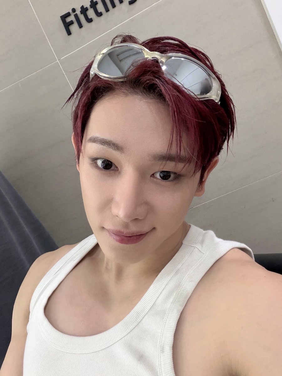 official__wonho's tweet image. [📸] 
251031 KBS2 #뮤직뱅크
if you wanna 무대 완료! 

#원호 #WONHO
#SYNDROME #ifyouwanna