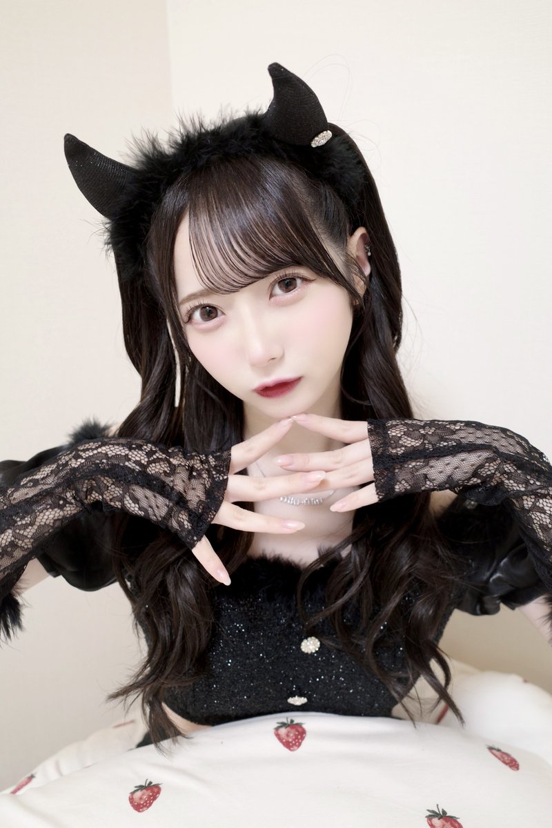 おかしください😈🖤 #Halloween