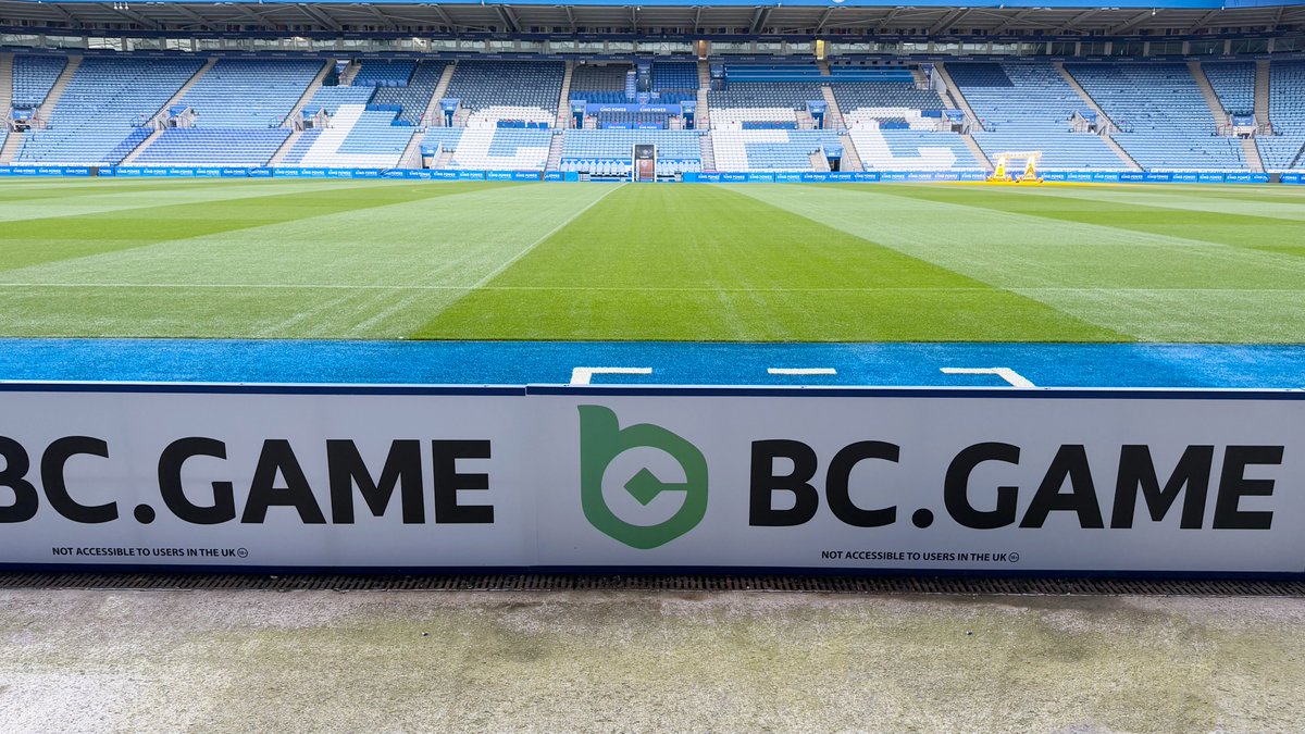🏟️ What a STUNNING green fortress! 

We’re witnessing Leicester City RISE BACK TO GLORY! 🦊
<a href="/LCFC/">Leicester City</a>  WHO’S READY FOR GLORY?! ⚡

#LCFC #BCGame #KINGMAN
