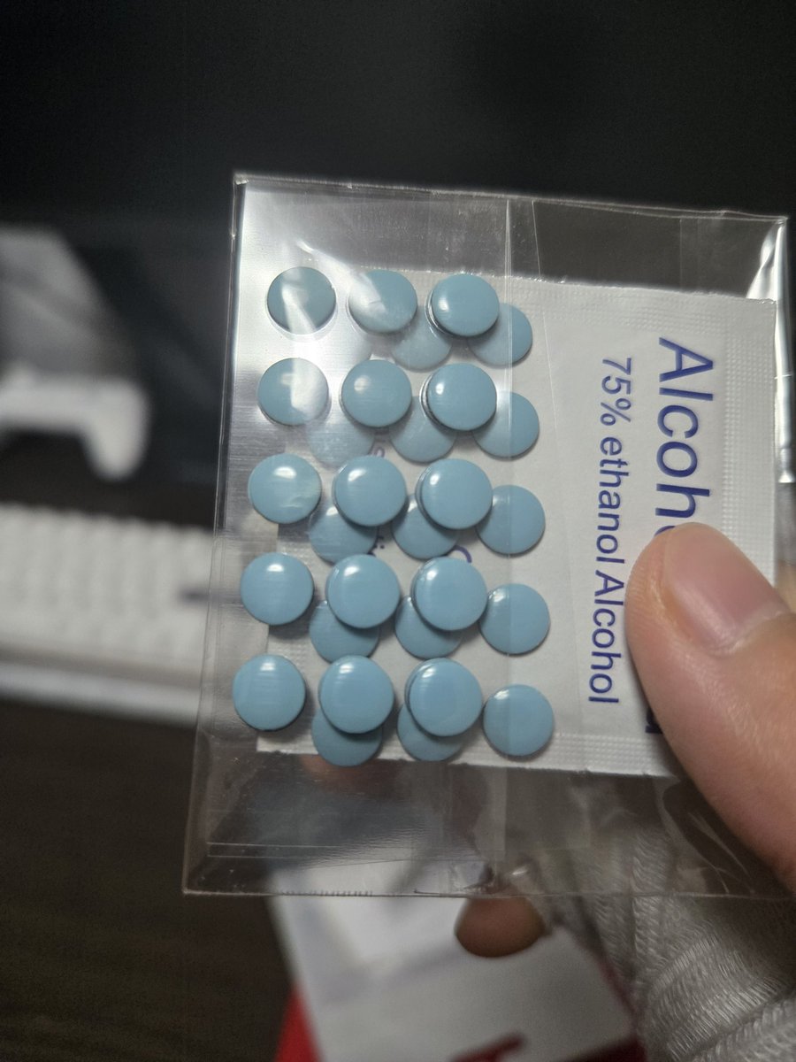 QSPEC Aqua届いた！UPEと言えば黒ってイメージだから違和感あるな
かなり好きな色でテンション上がる