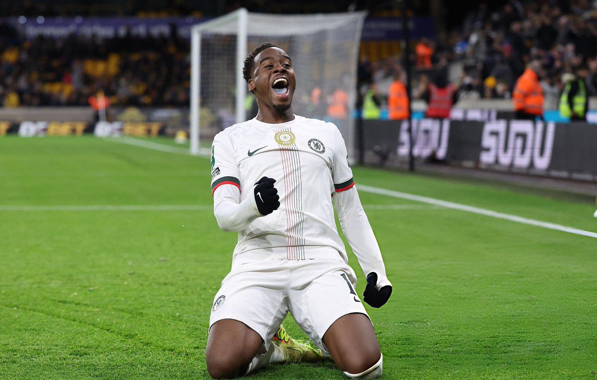 Vince™ tweet media