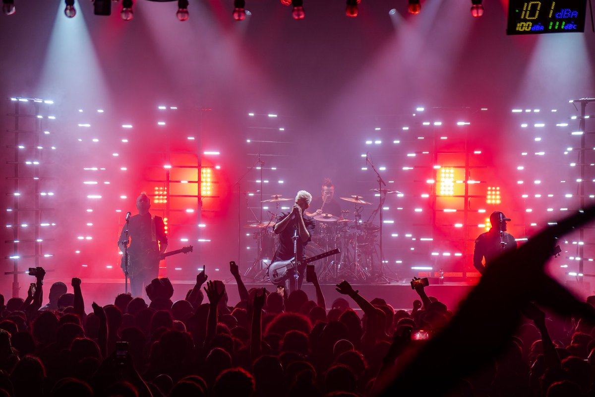 S.Camelot tweet media