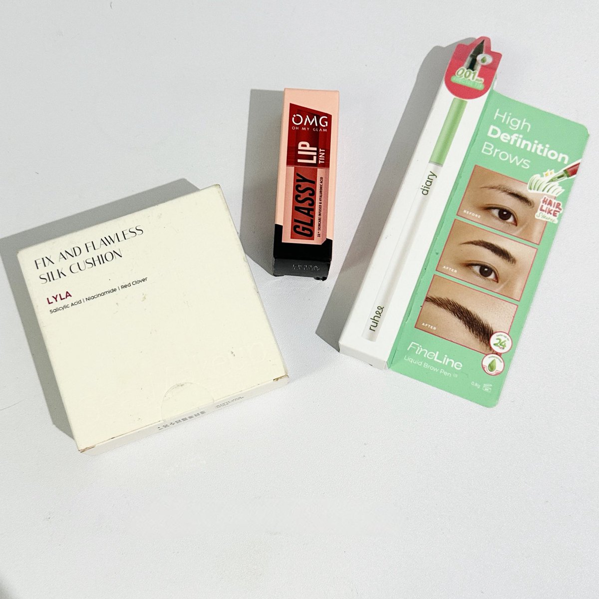 giveaway produk semua ini utk 1 org pemenang🤍

rules:
- follow aku
- rt &amp; like tweet ini + reply “done”
- rt &amp; like tweet dibawah

good luck! #zonauang #zonajajan