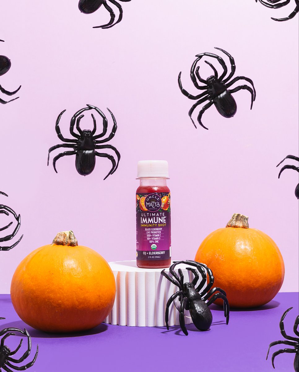 UncleMatts's tweet image. Happy Halloween! Your immune system deserves a treat too; black elderberry + vitamin C, D, and zinc = a scary-good combo. 🕷️

Sip smart this spooky season: pulse.ly/ozeqhvpdbb