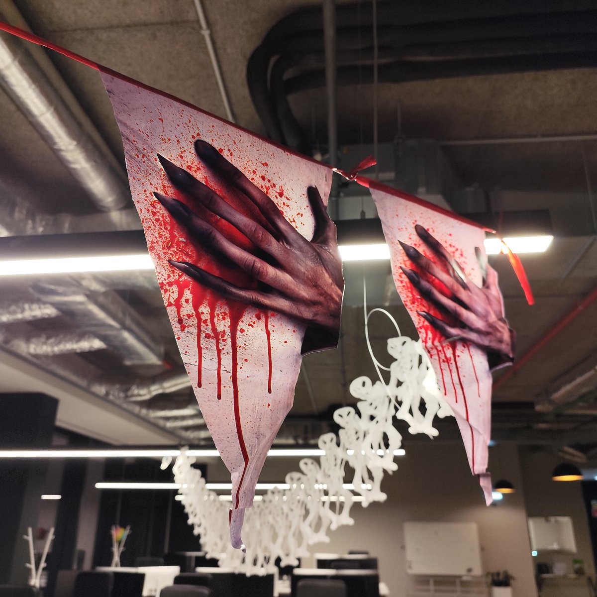 e_bank_it's tweet image. Halloween made its way into ebankIT! 🎃

From spooky decorations to sweet treats, our office got a seasonal makeover. This time of the year is all about creativity, collaboration and team spirit, and our spaces were filled with just that.

#halloween #spookyseason #ebankit