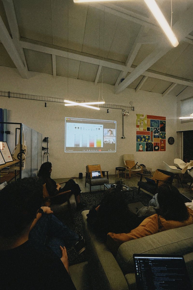 SignificaDotCo's tweet image. Last week with @SubframeApp, walking us through how they bring UI design, code and AI into one workflow ✌️