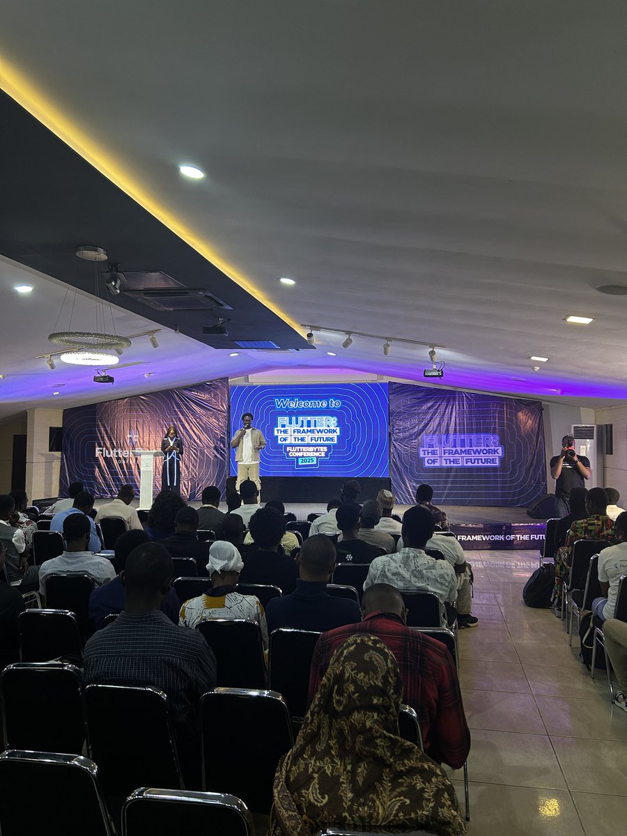 flutterbyteconf's tweet image. Thank you @Blazebrain01 for reminding us that community compounds. We will build, we will ask better questions, and we will sell the time that AI gives back. 🙌
#FBC25 #FlutterBytesConference2025
We will remember to go to the engineers first when we find an issue with an app.