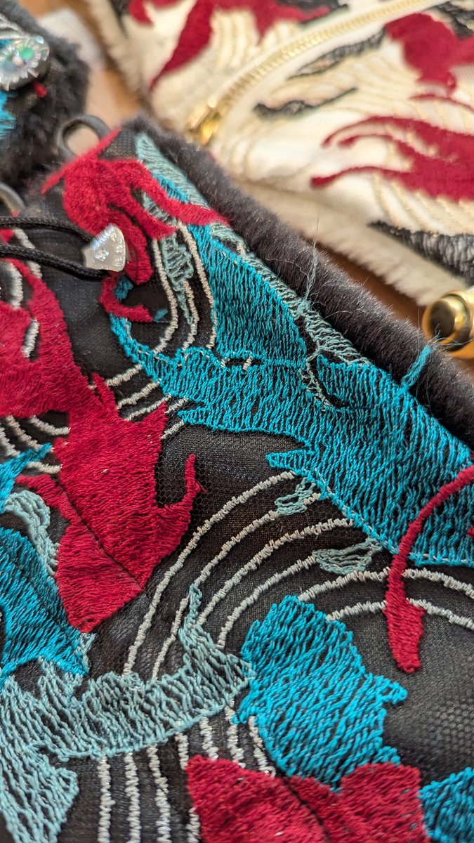 hazama_size 今期もレースの仕上がりが狂気じみてる安定のhazama