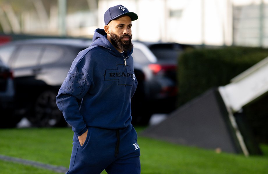 ManUtd's tweet image. Arriving at Carrington 😎