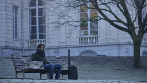 HisteriasDeCine's tweet photo. #siempreesinvierno película de situaciones, de perdedores que con suerte y empeño avanzan, del tiempo y del amor que évite el invierno del corazón, y de preguntas: et maintenant qu’est-ce qu’on fait?. Una pequeña historia de optimismo moderado #70seminci https://t.co/ToamexDPq7