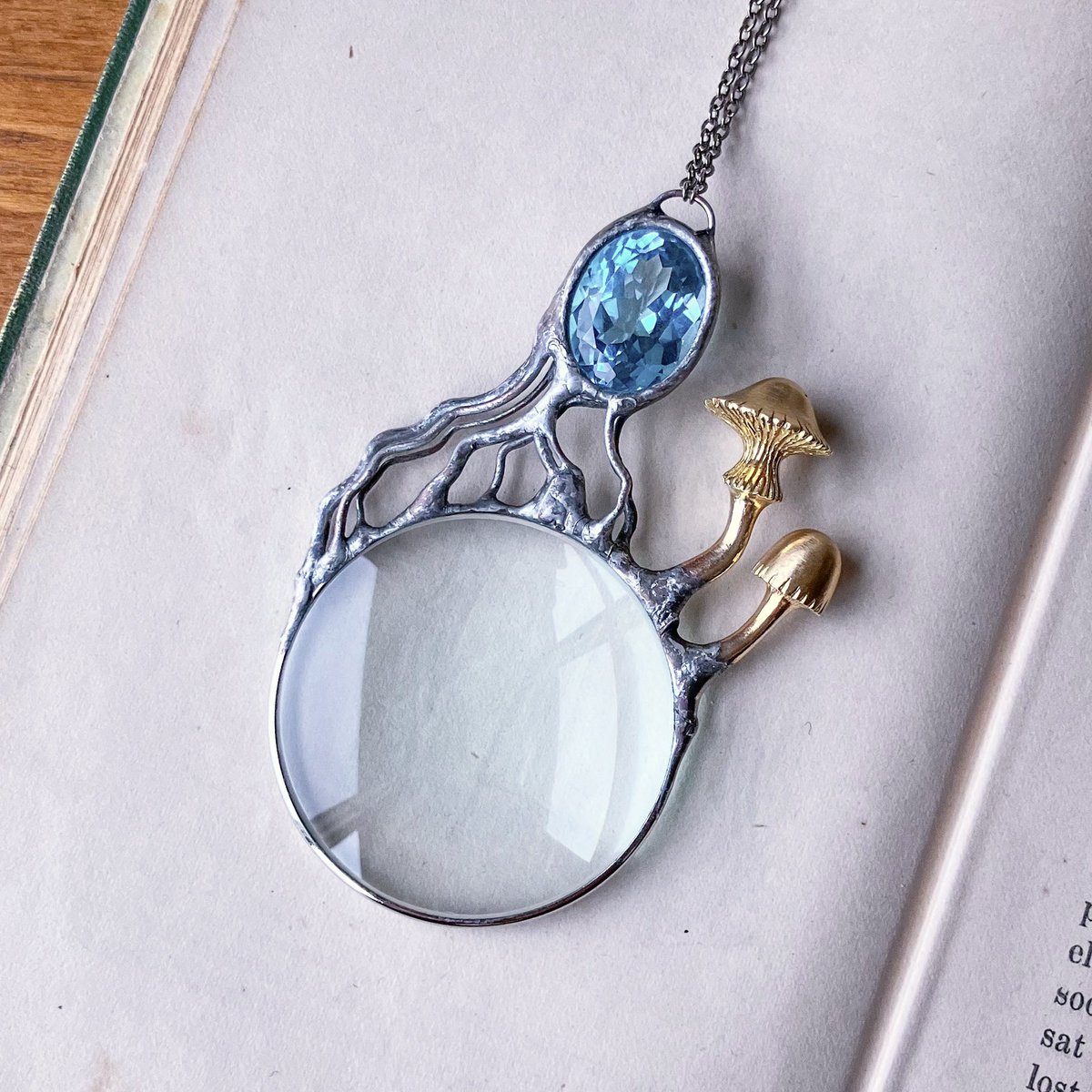 ブルートパーズ