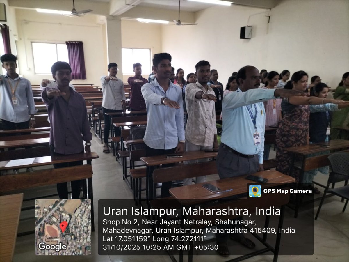 MaharashtraNSS's tweet image. Sardar@150 - Pre event- Talk on Sardar Vallabhbhai Patel by NSS unit of YC College Islampur Dist- Sangli &amp;amp; MY Bharat

#UnityInAction #StatueOfUnity #YouthForUnity  

@YASMinistry @_NSSIndia @mansukhmandviya   @khadseraksha   @mybharatgov @ChDadaPatil