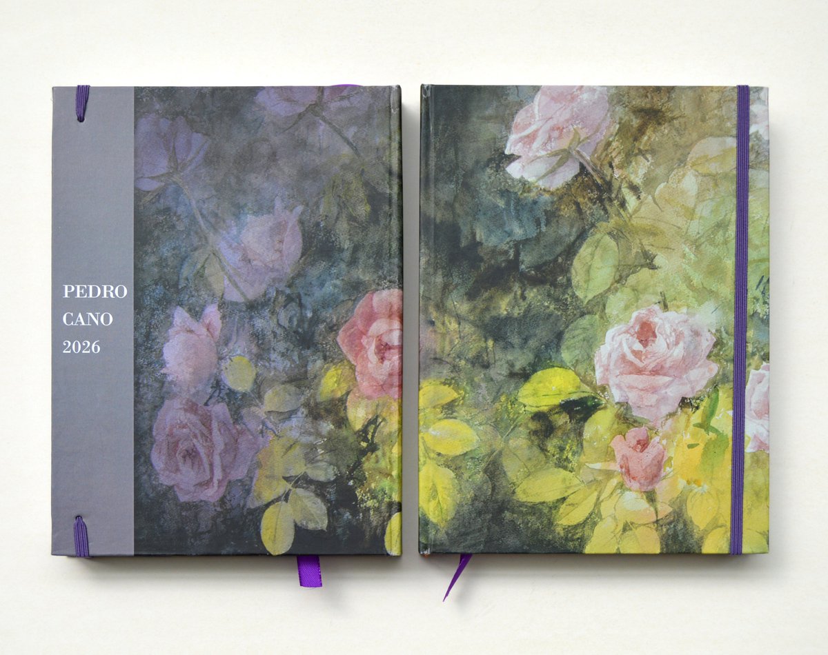 📚Ya tenemos las agendas 2026 de Pedro Cano ¡y este año viene con sorpresa! 

No lo dudes y este 2026 ¡presume de agenda!

Además, este año como novedad en su interior podrás encontrar una reproducción de la acuarela "Rosas" lista para enmarcar. 

🔗fundacionpedrocano.com/producto/agend…