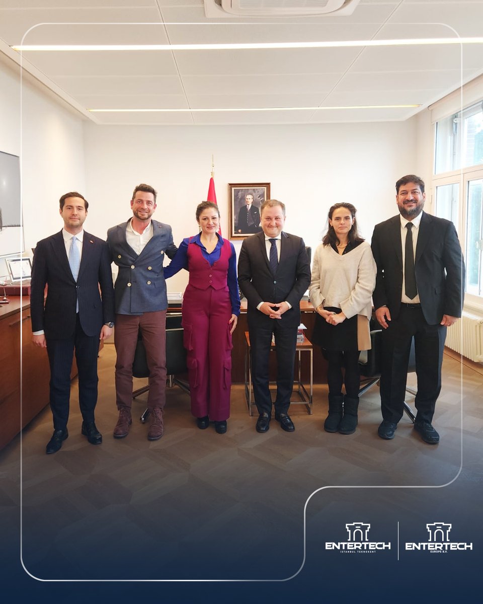 Entertech Amsterdam Ofisi'nin faaliyetleri kapsamında Hollanda’daki resmi temaslarımızı gerçekleştirdik.

Amsterdam Başkonsolosu Sayın Mahmut Burak Ersoy ve Ticaret Ataşesi Sayın Kutgün Sinal ile bir araya gelerek Entertech İstanbul Teknokent’in faaliyetleri, uluslararasılaşma