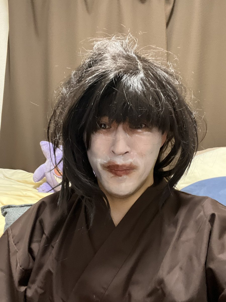 今年のハロウィン配信は雑カラスバと雑国宝でした！！！
3勝するまでに2時間半かかって完全に途中で誰でもない瞬間があった気がする！！
来年は何が来るのか！？！？
今からメン限で反省会します！
反省会⇨youtube.com/live/jmiDdjKCo…