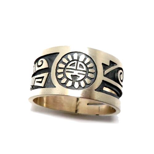 Delfred（Sparks）・Masawytewa ココペリ サンフェイス Delfred（Sparks）・Masawytewa ココペリ サンフェイス