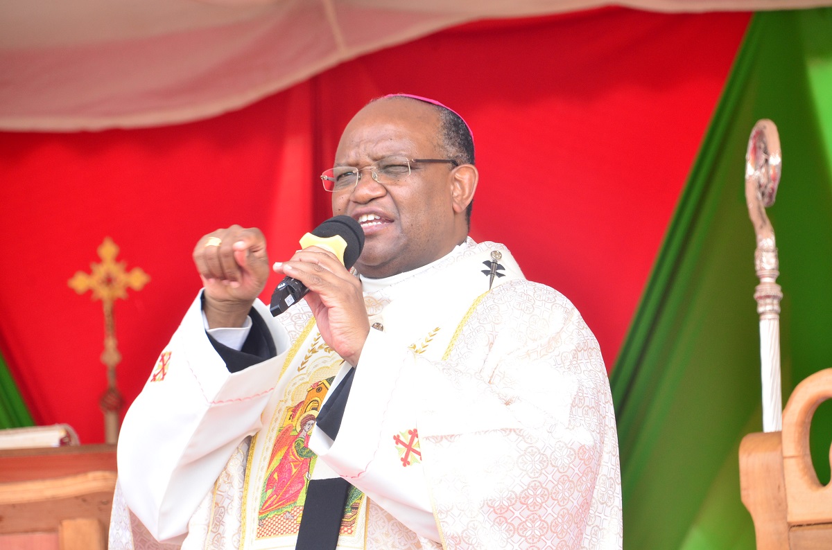 AchiegoRose's tweet photo. KCCB-Catholic Mirror Weekly Bulletin Volume 1 Issue 16 - https://t.co/e2JKtxbJLJ https://t.co/9p0grNXJLe