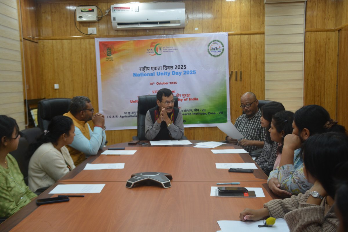 Staff of our office observed #NationalUnityDay 2025, marking the birth anniversary of Sardar Vallabhbhai Patel. A pledge was taken to uphold unity &amp; integrity, followed by a short video on his life and contributions. 🇮🇳
#RashtriyaEktaDiwas #EkBharatShreshthaBharat