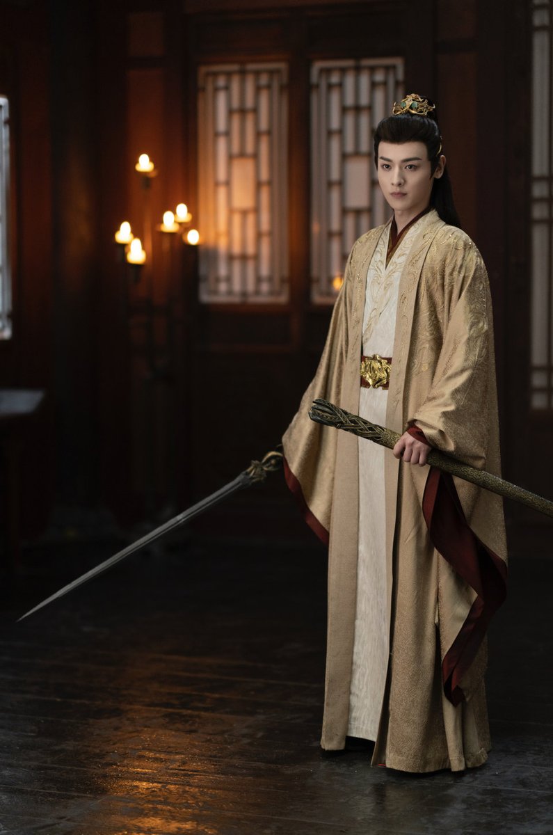 BAISHU_THAILAND's tweet photo. [Trans] 251031 | #ไป๋ซู่สตูดิโอ Weibo Update (3/3)

ถือดาบท่ามกลางสายลมและเมฆ🗡️ รอคอยการเปิดดันเจี้ยน Apocalypse🔛

#ตำนานนทีมืด #BloodRiver 
#暗河传 #TalesOfDarkRiver
#ไป๋ซู่ #BaiShu #白澍 #白澍白澍 https://t.co/7DlH60nTa0