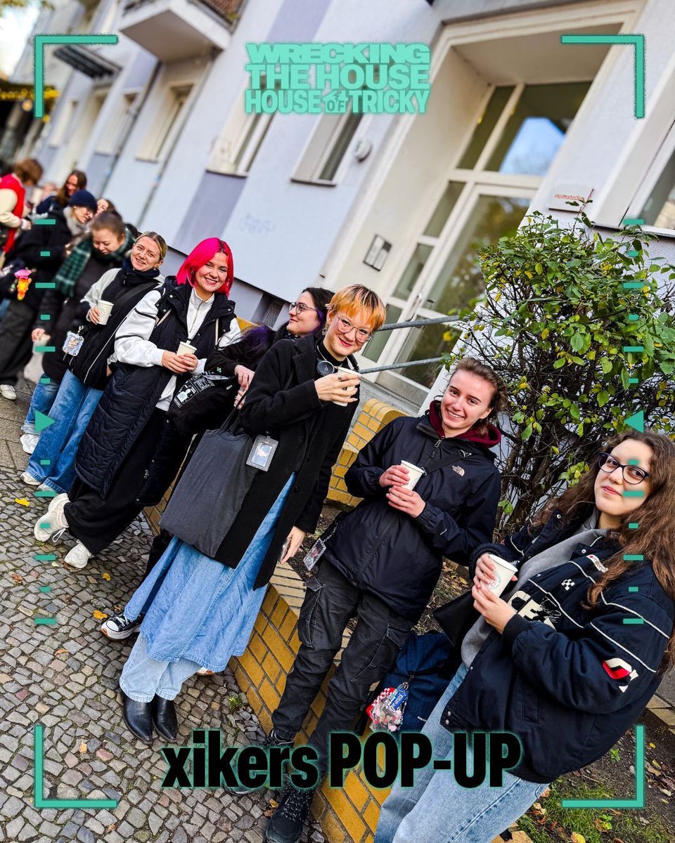 hello82BERLIN's tweet image. It’s time to leave the TRICKY HOUSE and find the best version of yourself at our xikers POP-UP in BERLIN!

🏚️ 31 October - 1 November, 11AM - 5PM
📍 @hello82berlin
Weinbergsweg 5, 10119 Berlin

@xikers_official
#xikers #싸이커스 #HOUSE_OF_TRICKY #WRECKING_THE_HOUSE #hello82BERLIN