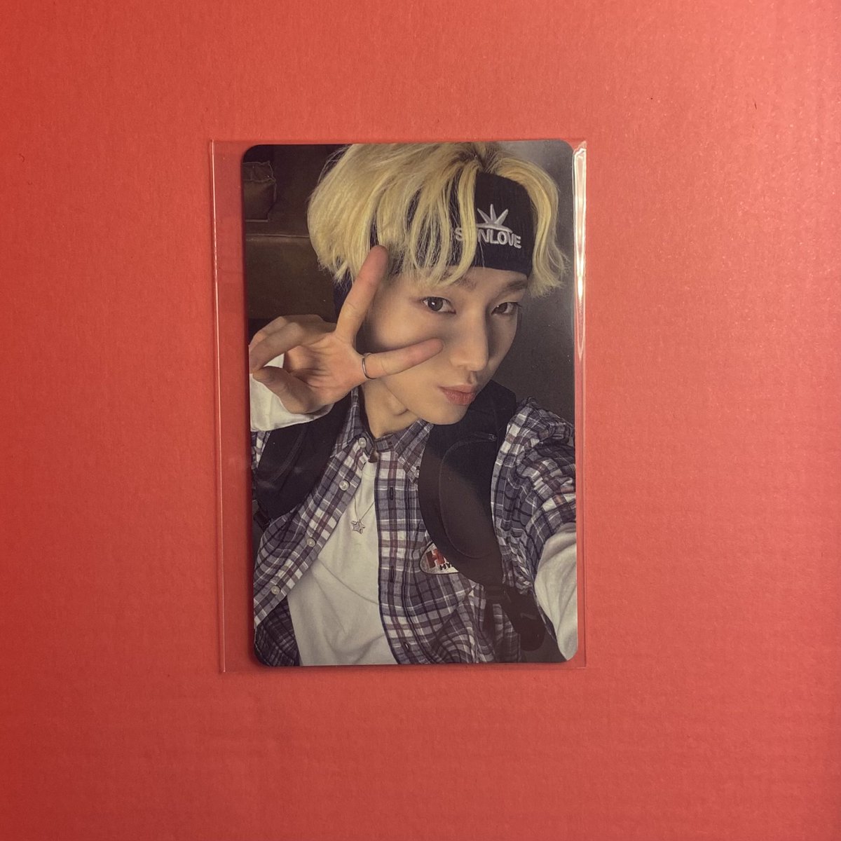 pocketzzi's tweet photo. — wts lfb enhypen sunoo photocard ! ☁︎

Romance Untold Yizhiyu VCE benefit R2 ☻

𓏔 clean MINT ! 
𓏔 ₱300
• payo 🆗 
• dop 🆗 30% dp 1-2wks, 50% dp 3wks-1mo
𓏔 tingi

t. sn headband peace sign bthb https://t.co/c2xDuBVtTw