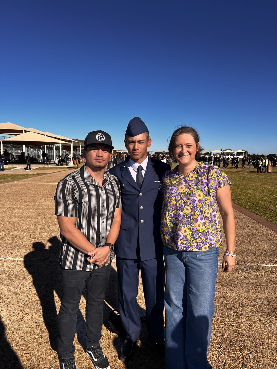 momzecute tweet media