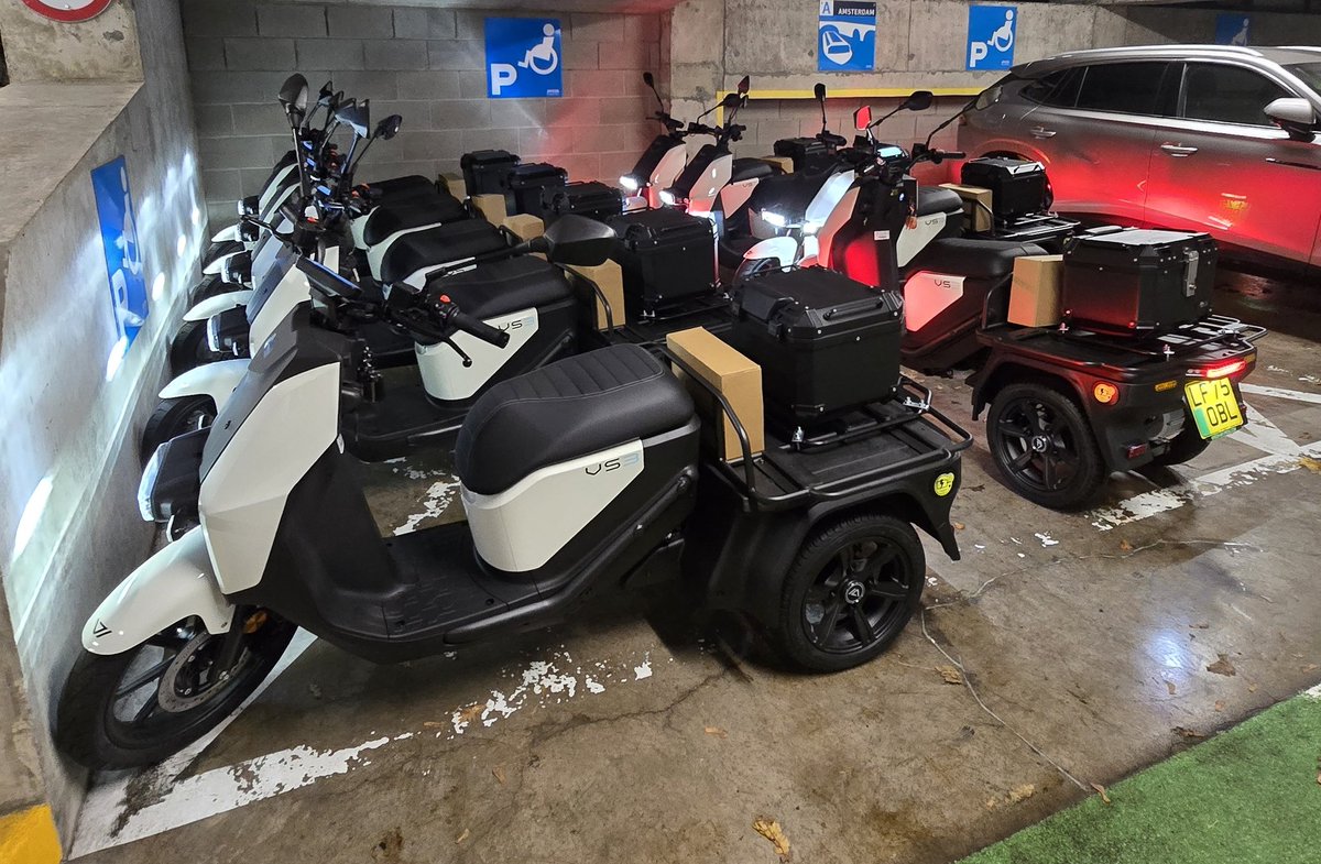 Green-Mopeds.com tweet media