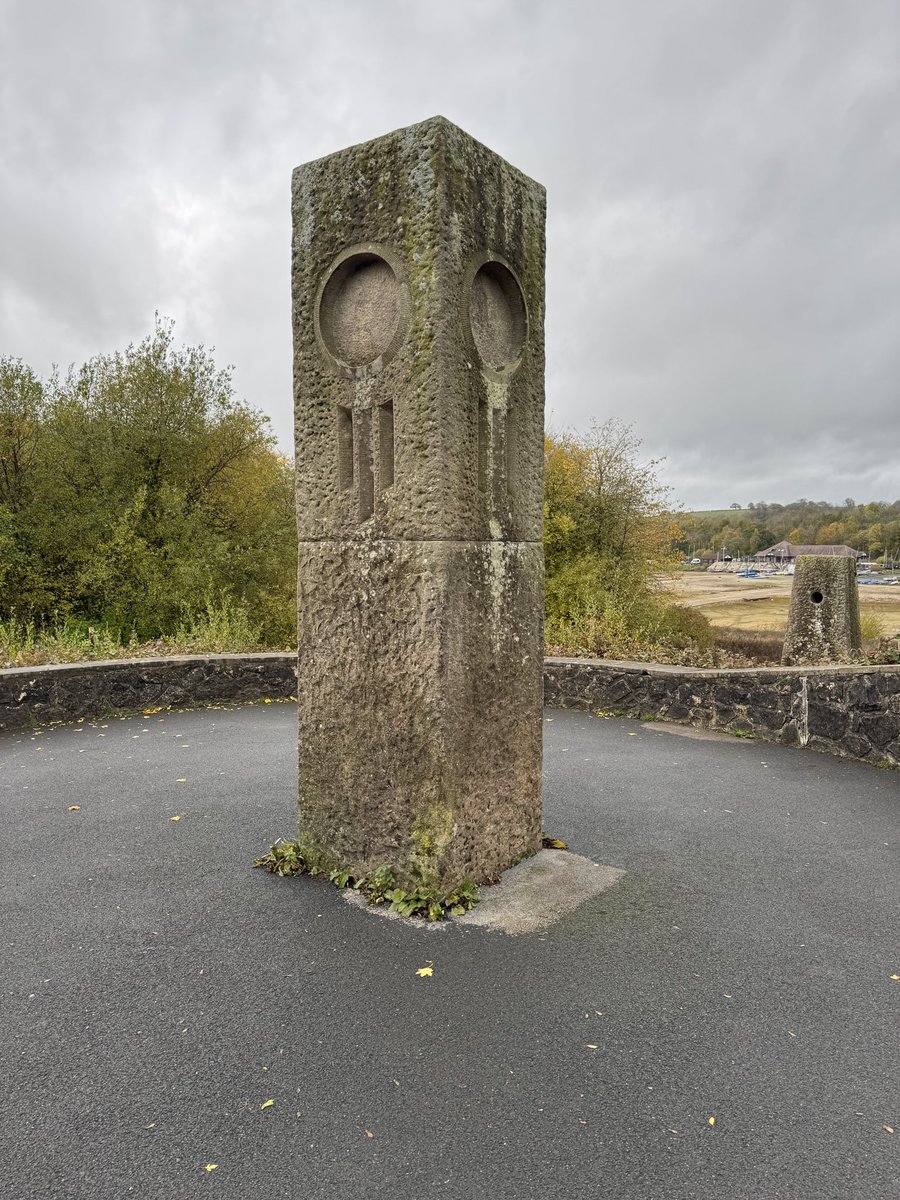 Think i found a necron tomb world <a href="/PlayDoW4/">Dawn of War IV</a>