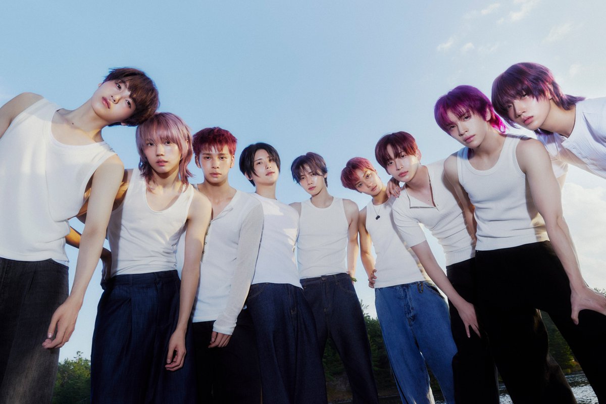 CRAVITYstarship's tweet image. CRAVITY
The 2nd Album
'Dare to Crave : Epilogue'
⠀
CONCEPT PHOTO🍋
2025 11 10 MON 6PM (KST)
⠀
#CRAVITY #크래비티
#DaretoCrave_Epilogue
#LemonadeFever