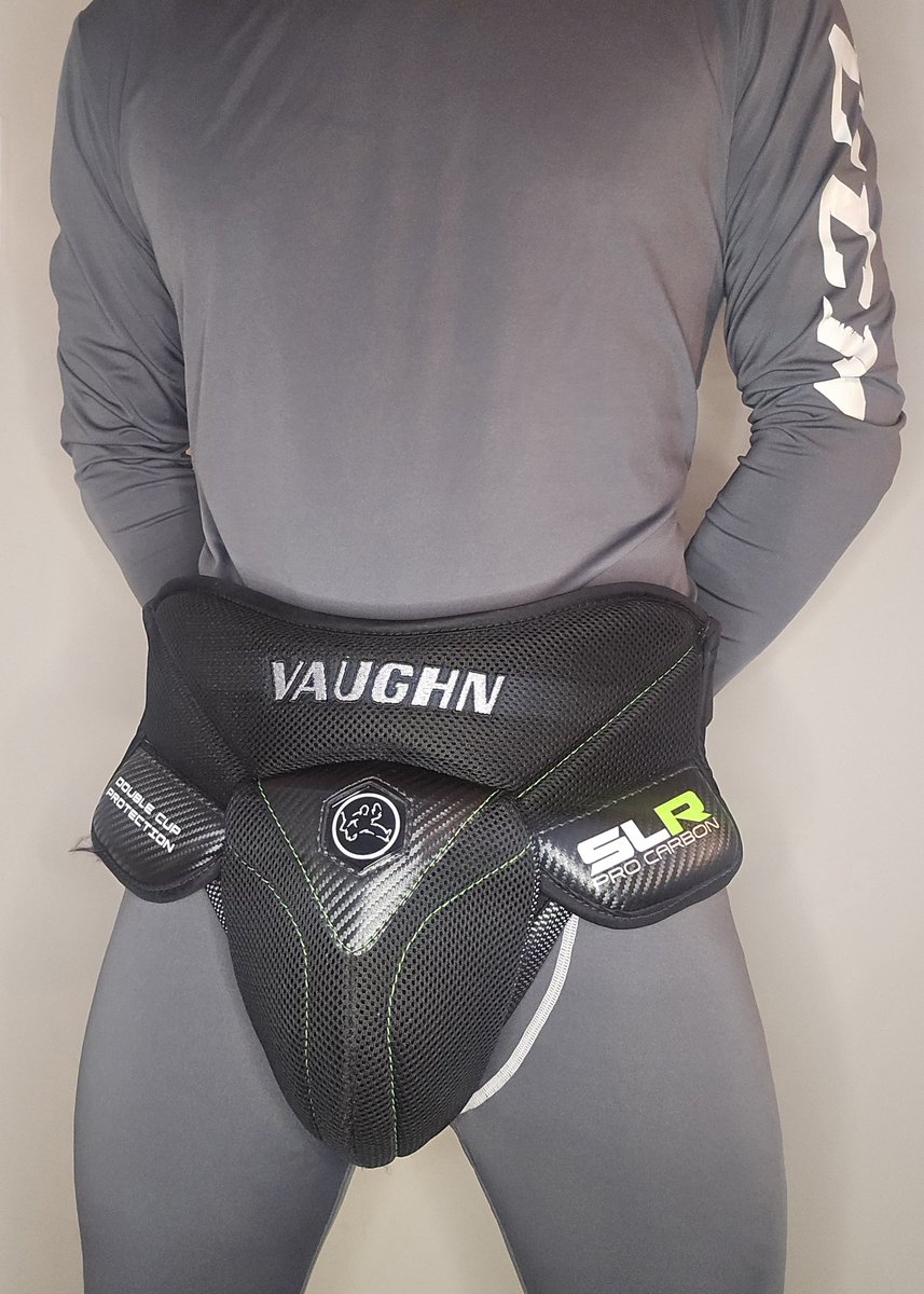 bilbo25goalie's tweet photo. #jocktober day 31. This is the jock coach has told me to wear for the season. Vaughn SLR Pro Carbon Double Cup. https://t.co/AsjGfcdAkZ