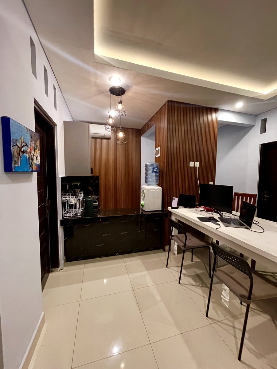 nomadhouse_qc's tweet image. 急ですが明日から11月末まで
バリ島シデメンで

「事業づくり合宿」

します！

目標は期間中で１つサービス立ち上げること。作り方は支援します！

途中参加でもOKなので、ぜひ！✨

基本無料ですが、現地貢献のために、現地の家族が提供している食事デリバリーサービスをご利用ください🙇‍♂️

#バリ島