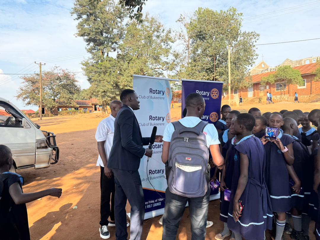 DailypressUg's tweet photo. Thank you RC Bukeerere Rotarians for the support to P.7 Candidates at Law &amp; Joy and St Charles Lwanga, Bukeerere. We Wish All P.7 Candidates success in their PLE. https://t.co/oM19cHyidS