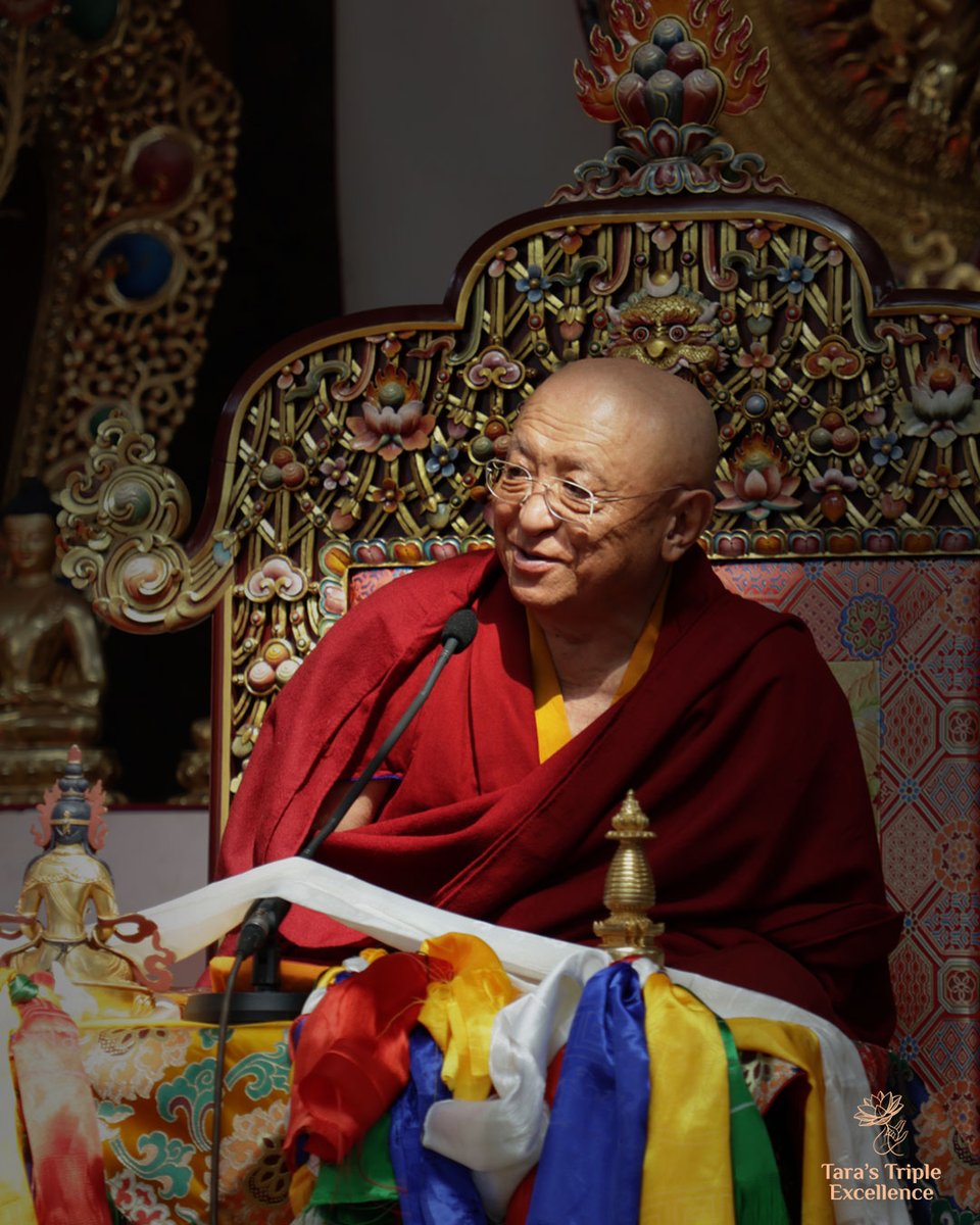 TaraTripleExcel's tweet image. When there is no negativity, we reach a point where insight into the true nature of things occurs naturally, without any effort on our part. Then, once we see things as they really are, we begin to experience all-embracing love and compassion that arise freely and without effort.