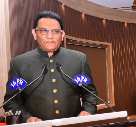 55MTQ_'s tweet image. 🚨 तेलंगाना सरकार में पहले मुस्लिम मंत्री बने पूर्व क्रिकेटर मोहम्मद अजरुद्दीन साहब #MohammadAzharuddin