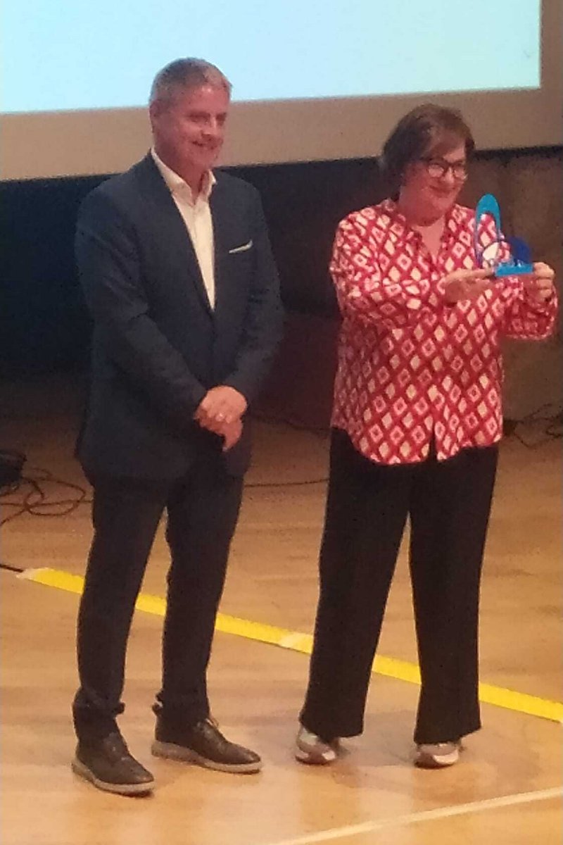 derechoamorir's tweet image. DMD Asturias ha sido reconocida en la IV Jornada #CuidAs por su labor en el grupo sobre el final de la vida
#eutanasia #derechoalfinaldelavida #finaldelavida
derechoamorir.org/2025/10/31/rec…