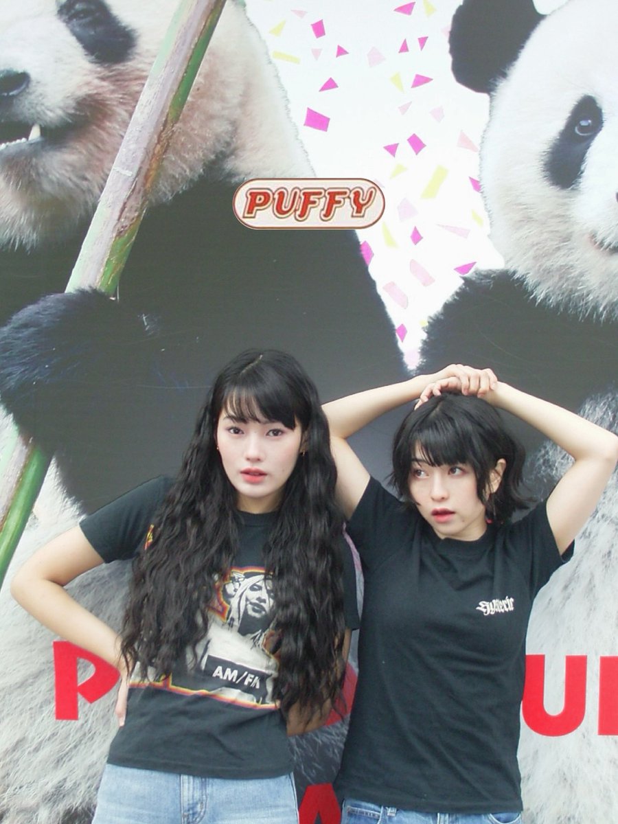 taro_monogatari's tweet image. #PUFFY 
　
白のパンダを　どれでも　全部　並べて　🐼

#Halloween
#太郎物語のHalloween