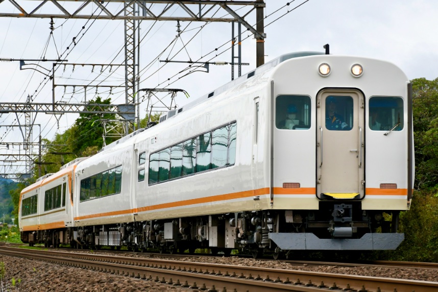 近鉄8000系ファン (@dBXyN3krln14996) / Posts / X