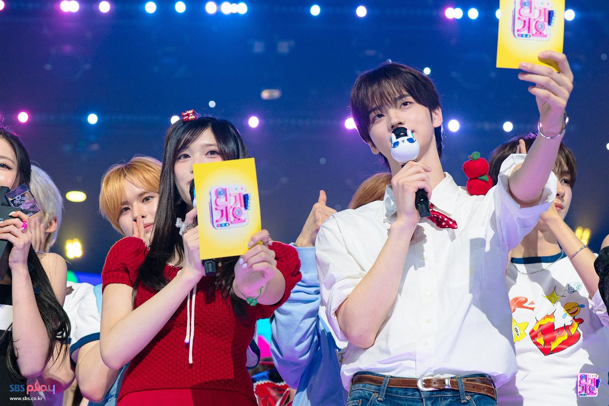 Capturing the radiant energy and undeniable charm of LEESEO during her stunning appearance on SBS Inkigayo! From her flawless stage presence to her captivating smile, every moment showcases her incredible talent and magnetic personality.