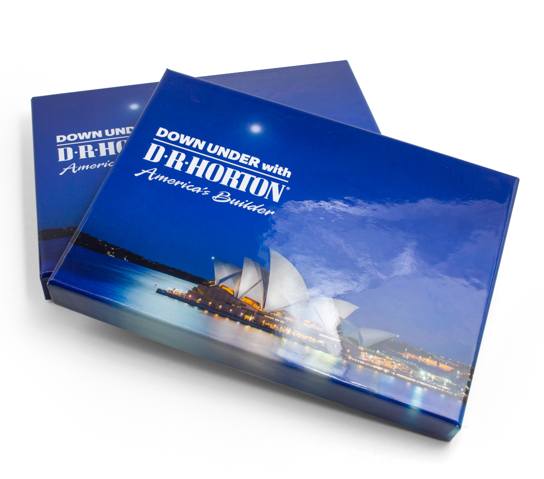 SunpackDotCom's tweet image. Our custom Two-Piece Setup Boxes give a high-end look to any packaged product. These boxes can be used for sales, promotional, gift boxes, and retail packaging to create exceptional value and brand recognition for your product. #contractor #employeerecognition #packagingdesign