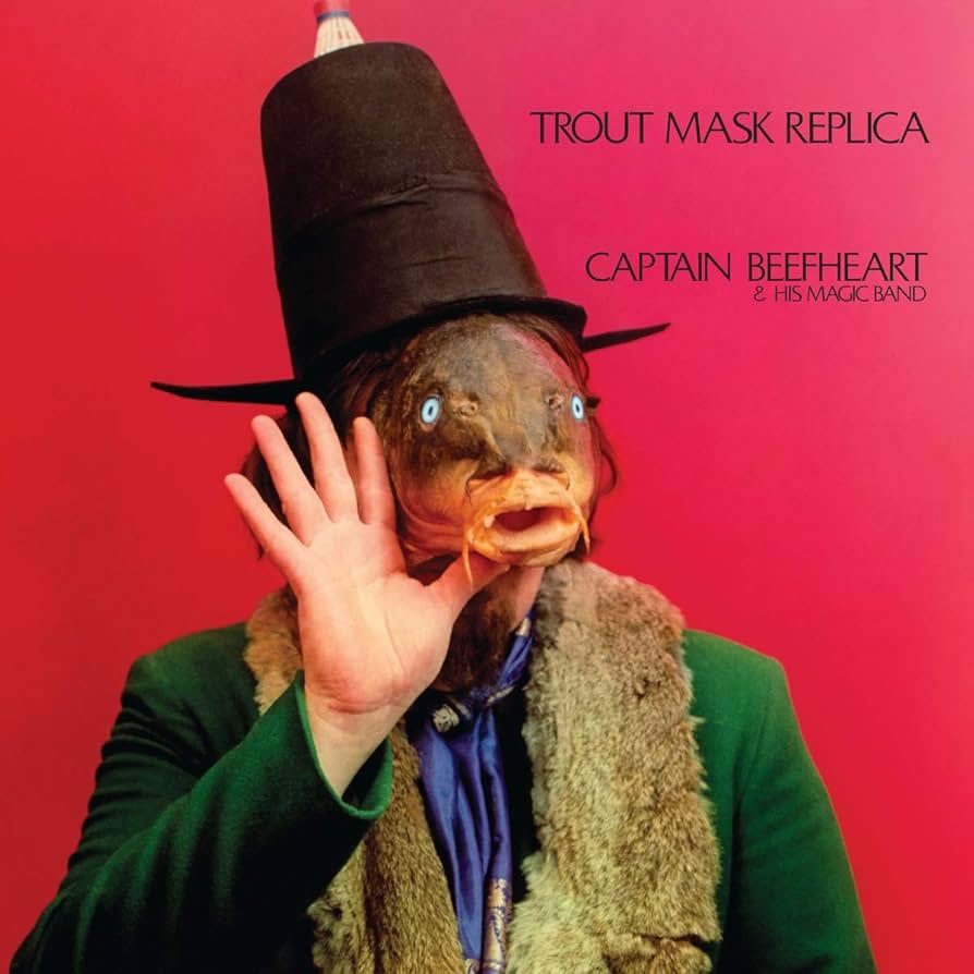 baroshun's tweet photo. 今年のハロウィン #TroutMaskReplica https://t.co/M08Qgwnl4h