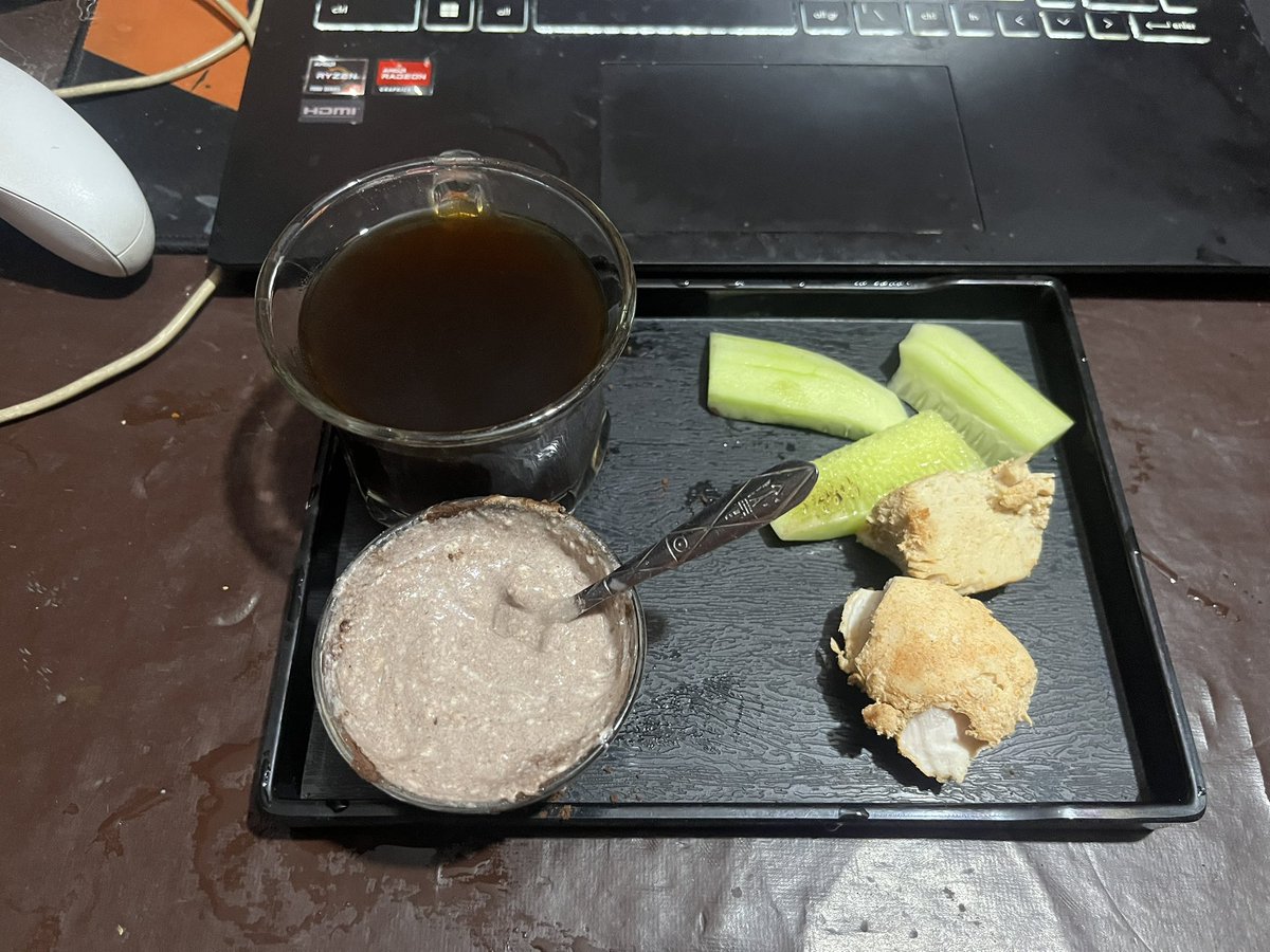 Thanks to almighty Allah 🫶 for the food

Today’s snacks 🍽️ 
 
- ☕️ &amp; 🥣 &amp; 🐔  
 
31 October 2025

#Carnivore #CarnivoreDiet #AnimalBased #BodyBuilding #Diet